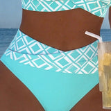 Sara - Two-Piece Bikini with Cut and Diamond Pattern Top