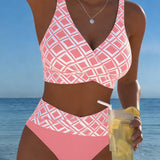 Sara - Two-Piece Bikini with Cut and Diamond Pattern Top