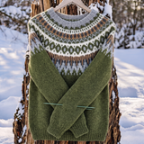 Alessandra – Warm Jumper with a Winter Pattern